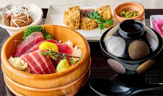 まぐろづくし膳