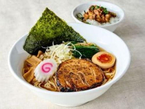 昔ながらの正油ラーメンとミニ丼
