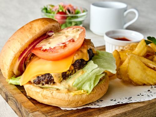 鎌倉特製和牛ハンバーガー